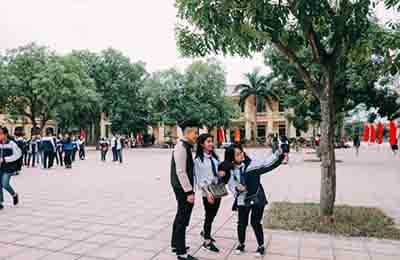 學校校長考察報告